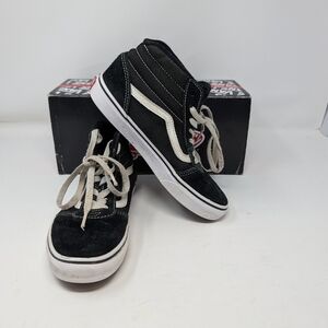 Vans Sk8 Hi Black White Youth Size 3.5 Skate Lace Up High Top Sneakers